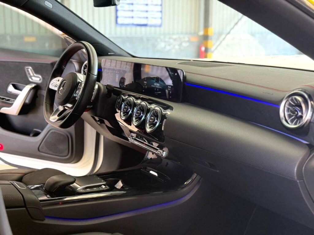 Mercedes Benz CLA200 2020 foto 4